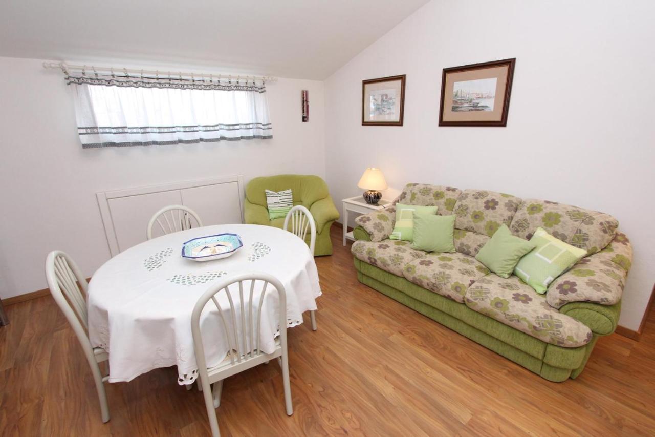 Apartments Daria Rovinj Exterior photo
