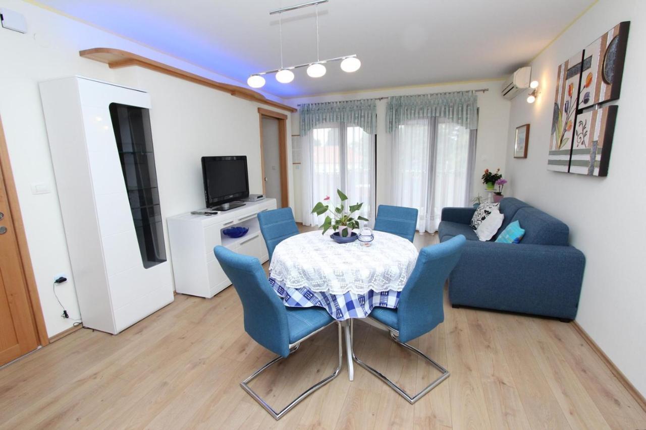 Apartments Daria Rovinj Exterior photo